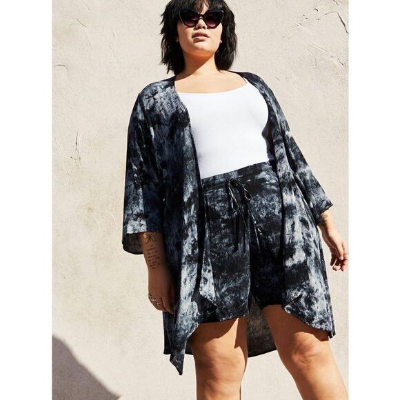 Torrid Black Tie Dye Gauze Kimono - Picture 2 of 6